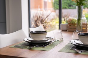 Dining - Contemporary Bright House 20 Min To Manc (Stockport)