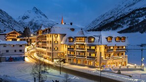 Front of property - Alpenresort Fluchthorn (Galtur)