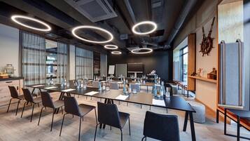 สถานที่จัดงานประชุม