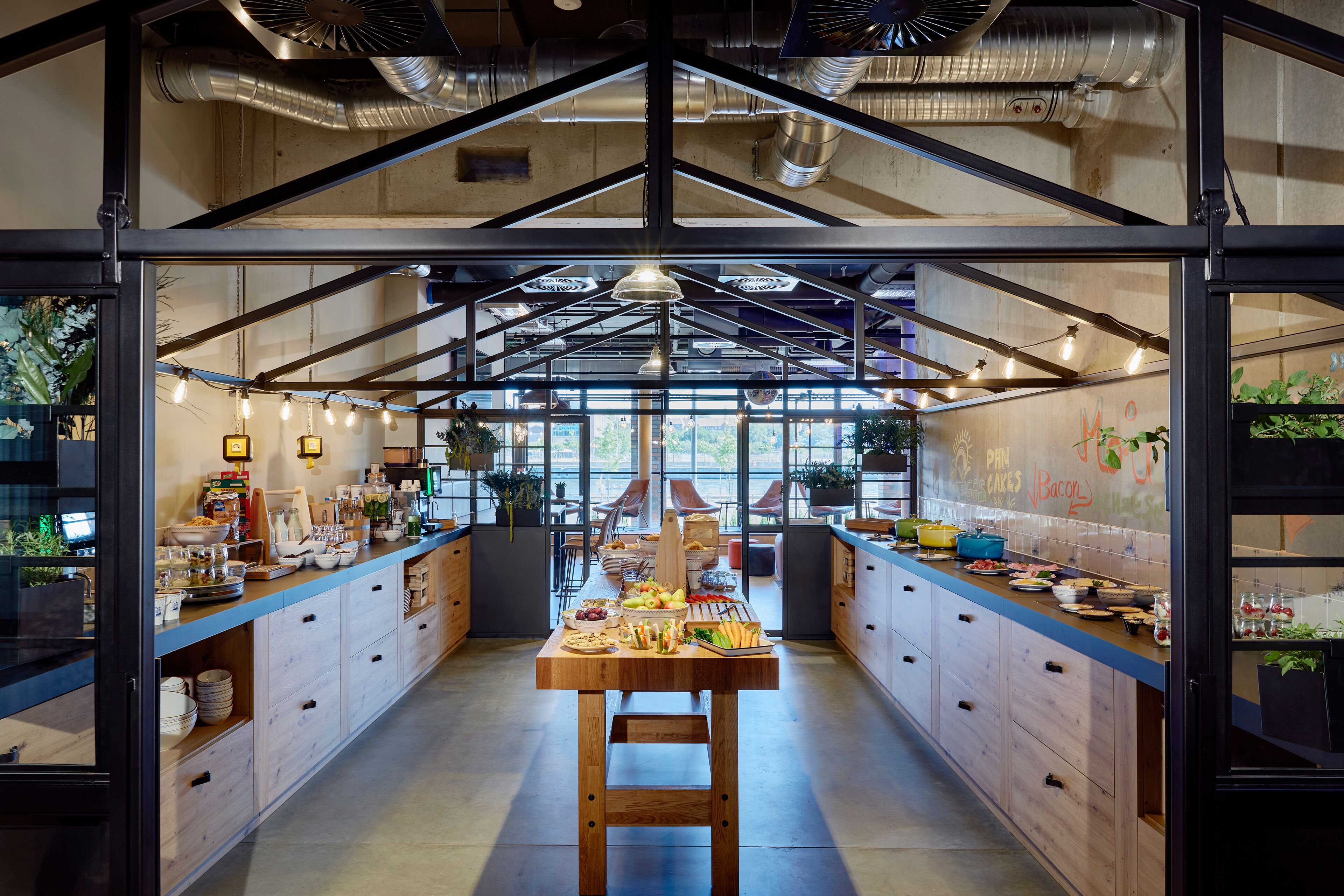 daily self-service breakfast (eur 25 per person)