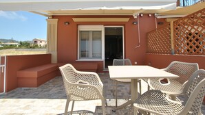 Unclassified image, 3 of 9, button - Paporas Apartments (Kefalonia)