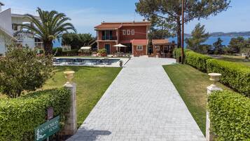 Lối vào nơi lưu trú