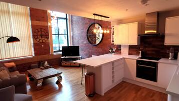 Apartment | Private kitchen | Fridge, microwave, oven, dishwasher