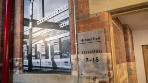 Interior entrance - Heritage Spacious Luxury Mill Apartment (Shipley)