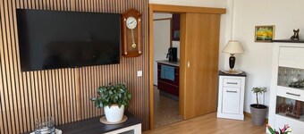 Holiday apartment - private room at the Ginkgo tree