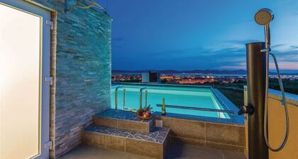 Villa unique avec vue panoramique pour 12 personnes