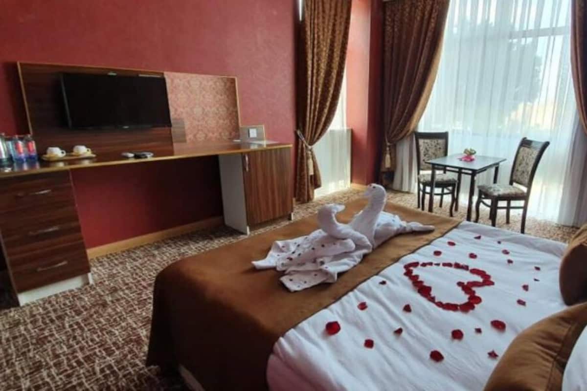Kamar Double Standar, 1 Tempat Tidur Double, pemandangan laut | Kedap suara dan Wi-Fi gratis