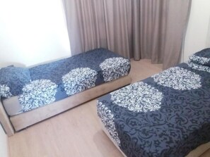 Luxury Apartment, 2 Bedrooms, Golf View | 2 bedrooms, iron/ironing board, free WiFi, bed sheets