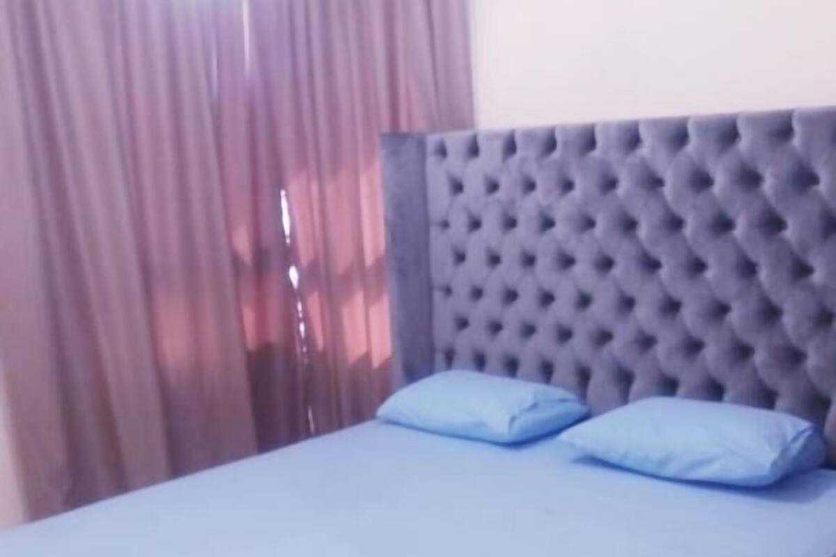 Luksusleilighet, 2 soverom, utsikt mot golfbane | 2 soverom, strykejern/-brett, wi-fi (inkludert) og sengetøy