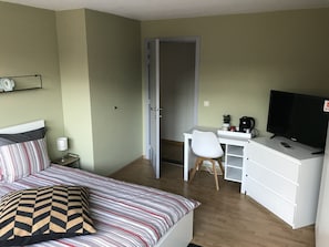 4 bedrooms