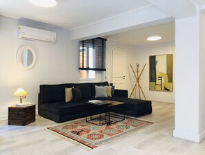 Design Διαμέρισμα | Περιοχή καθιστικού | Τηλεόραση με επίπεδη οθόνη