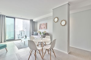 Apartamento | Opções para refeição no quarto