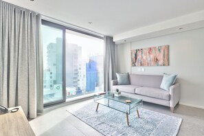 Apartment | Living area | Smart TV, Netflix, streaming services - 503 The Cosmopolitan Luxury and Views (Cape Town)