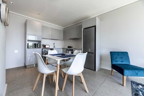 Apartment | In-room dining