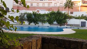 Apartment | Pool | Outdoor pool