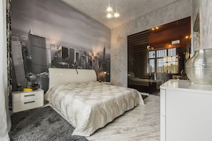 Luxury Apartment | 2 bedrooms, iron/ironing board, free WiFi - Art Apartment Kiev City Center (Kyiv)