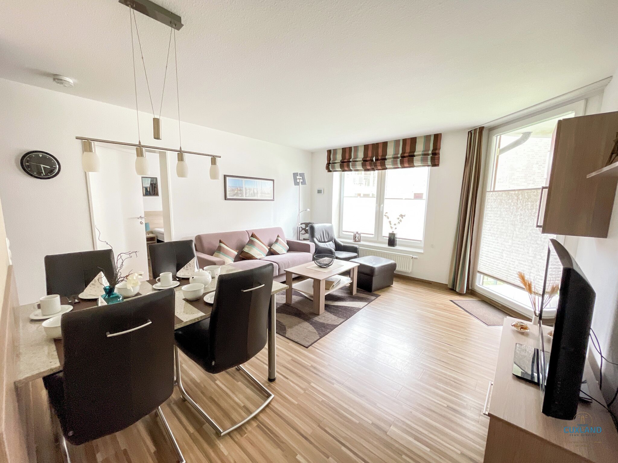 TV, DVD-spiller og stereoanlegg