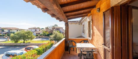 Apartment, 1 Bedroom | Terrace/patio