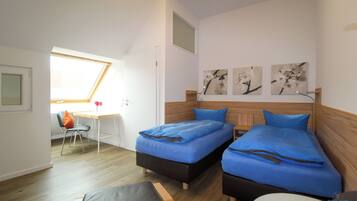 2 Schlafzimmer, Schreibtisch, kostenloses WLAN