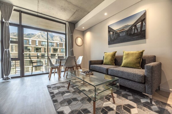 Apartment, 2 Bedrooms | Living area