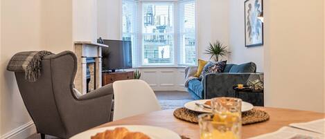 Apartment | Living area | 50-inch TV with cable channels, Netflix, streaming services