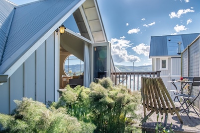 The Boathouse - Akaroa Holiday Home