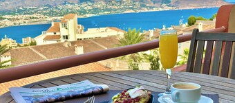 Albir Hills Apartments