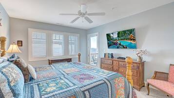 2 bedrooms, iron/ironing board, Internet, bed sheets