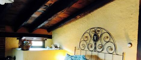 Driepersoonskamer | 1 slaapkamer, individueel gedecoreerd, individueel gemeubileerd