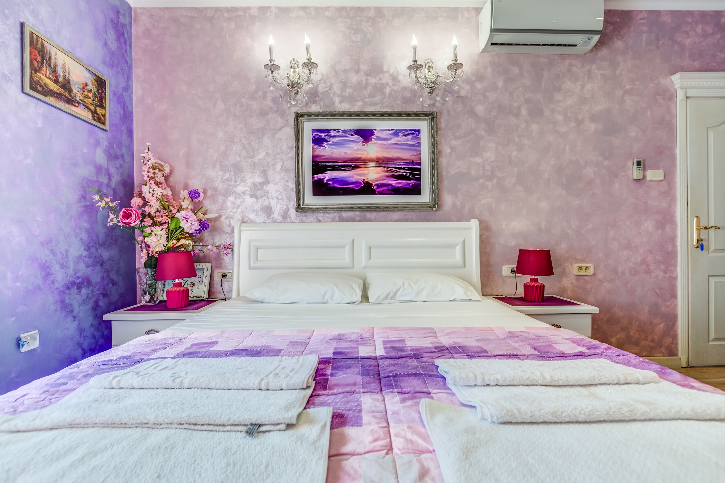 3 bedrooms, iron/ironing board, bed sheets