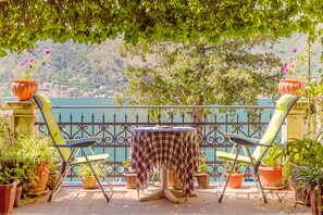 Villa, 3 Schlafzimmer, Meerblick | Terrasse/Patio