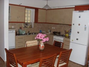 Private kitchen - Apartment in Argostoli. (Argostoli)