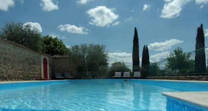 GĂźte la FENIERE*** 105mÂČ, 3 ch, amoureux de la nature, calme, piscine chauffĂ©e