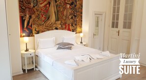 1 bedroom, soundproofing, free WiFi - Martini Luxury Suite (Bucharest)