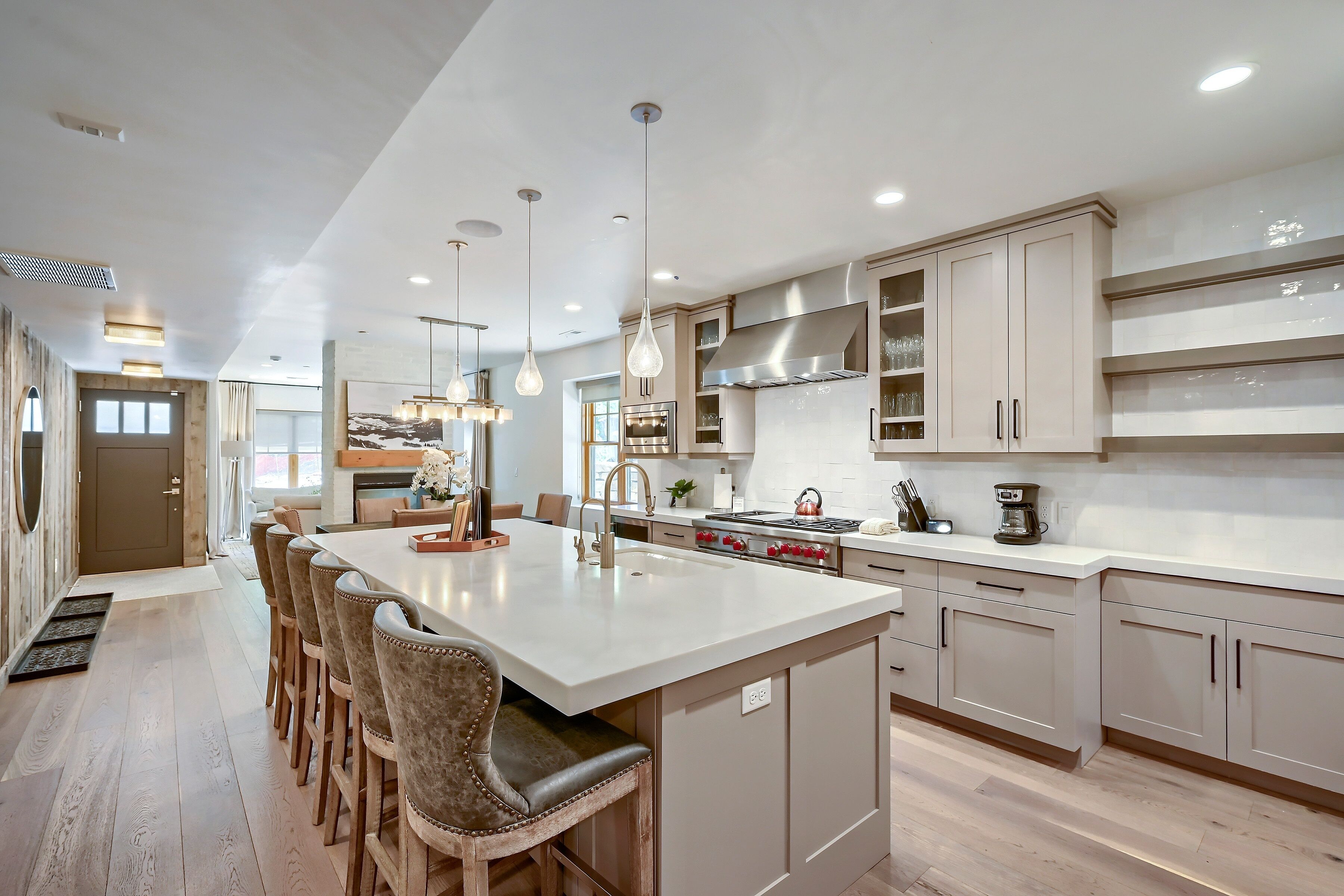 Maison, 6 chambres | Cuisine privée | Cafetière/bouilloire, réfrigérateur, micro-ondes, four