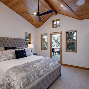 House, 6 Bedrooms
