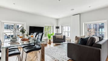 Smart TV, offices