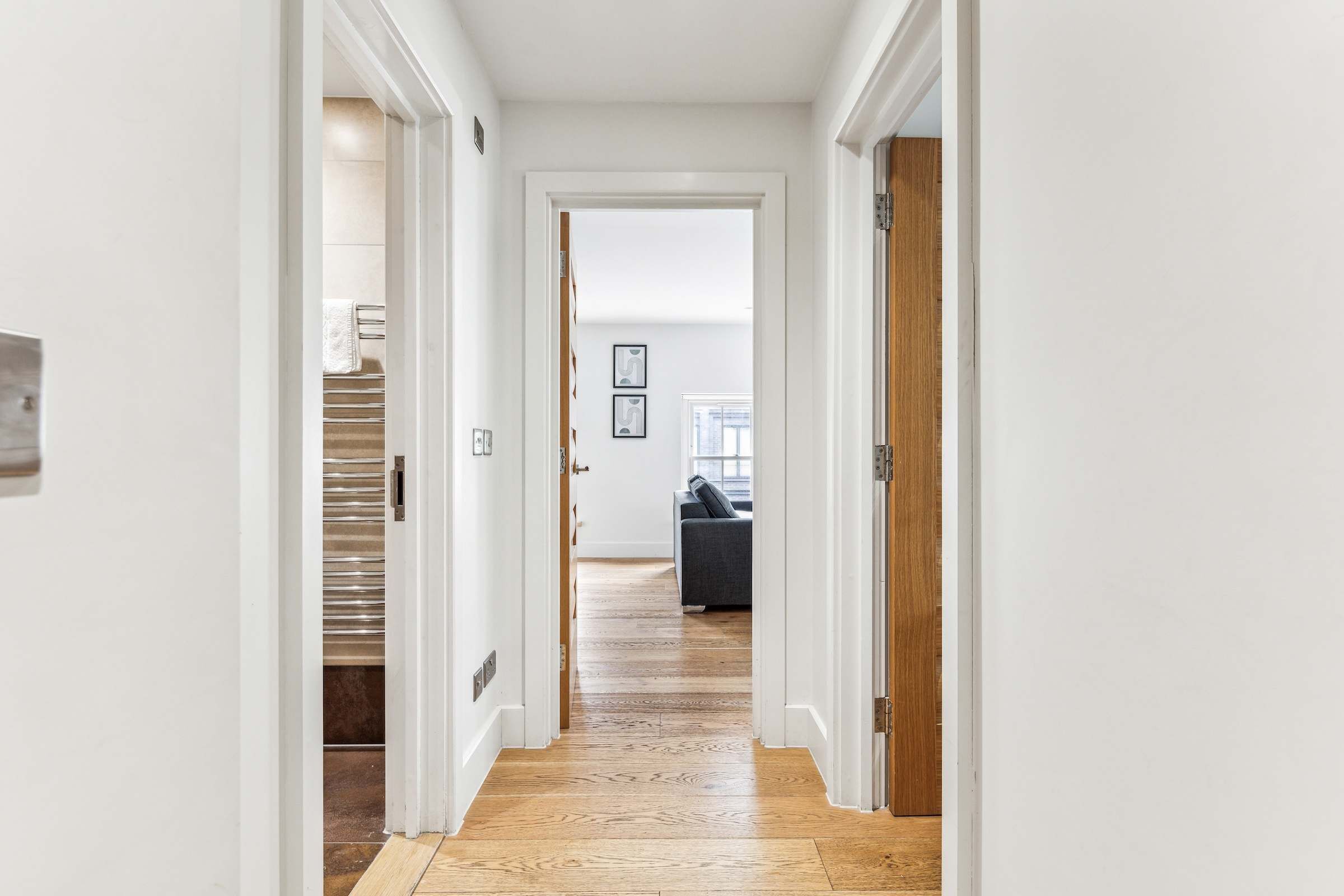 Interni