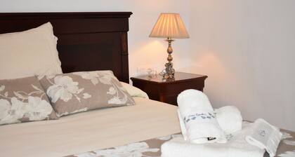 CHRIST OF THE LIGHTHOUSES. HISTORICAL CENTER AND HELMET. COMPLETE ACCOMMODATION