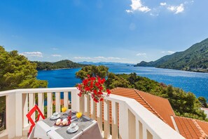 Exterior detail - Apartments More (Mljet)