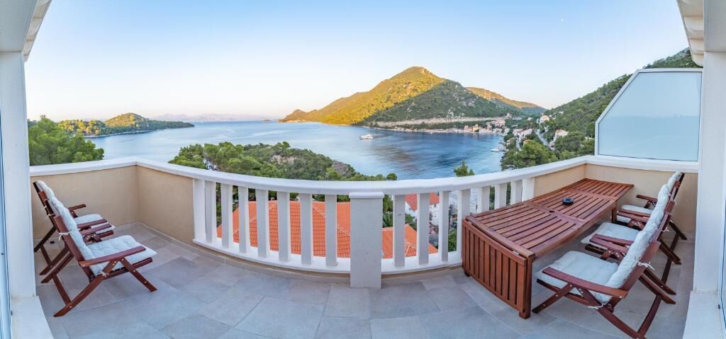 Premier-Apartment, 3 Schlafzimmer, Balkon, Meerblick | Blick vom Balkon