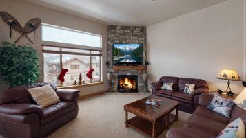 Condo, 5 Bedrooms | Living area | Flat-screen TV