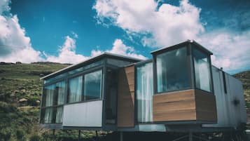 Chalet (6 Sleeper) | Mountain view