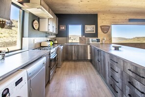 Mountain House | Private kitchen | Coffee/tea maker, electric kettle - Afriski Mountain Resort (Letseng)