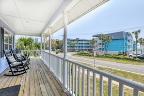Property grounds - Summer House Community, 3 bed, 2 bath, True Second Row (Garden City Beach)