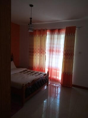 Apartment, 6 Schlafzimmer