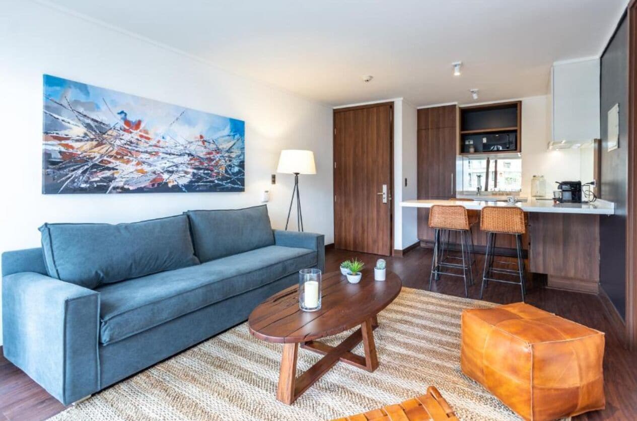 Hypo-allergenic bedding, down comforters, in-room safe