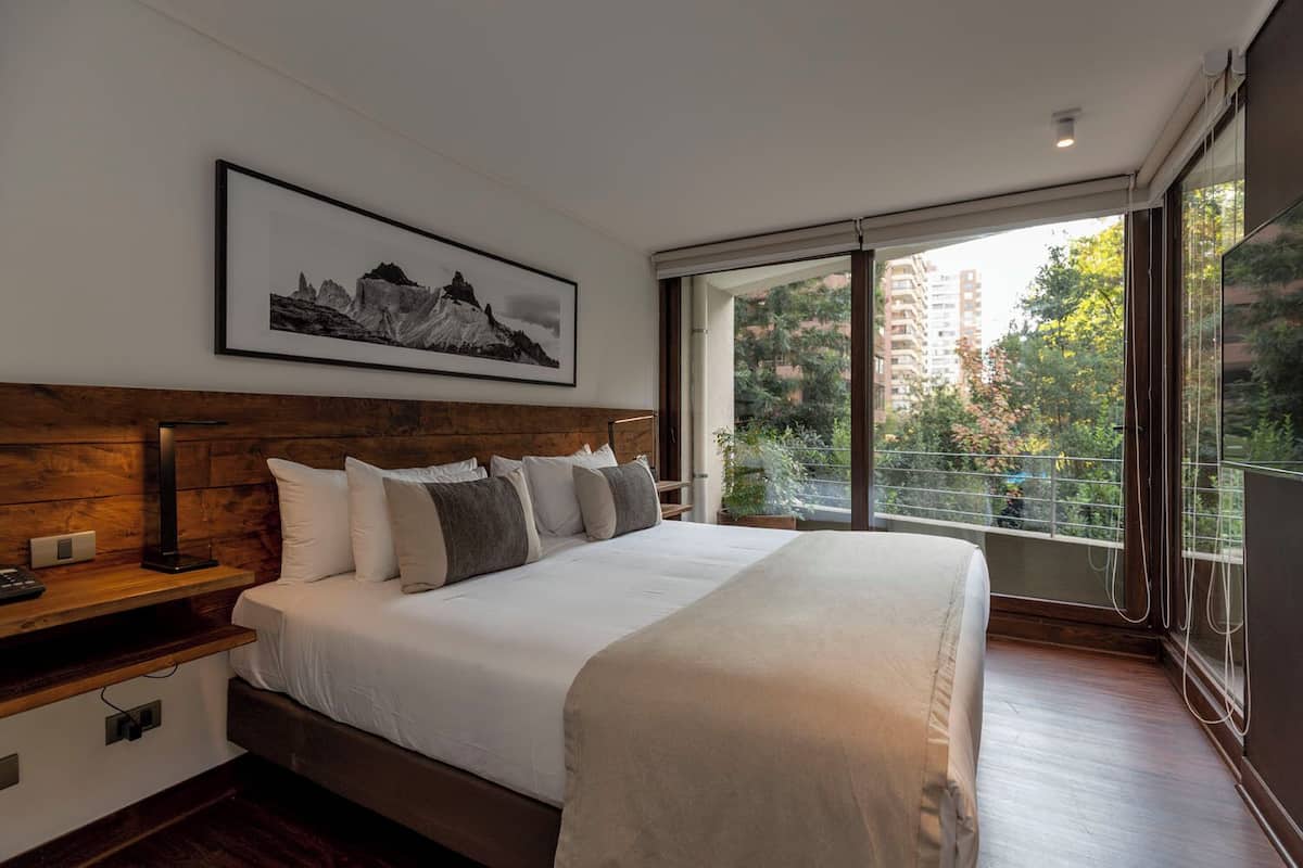 Suíte | Roupas de cama antialérgicas, edredons de pluma, cofres nos quartos