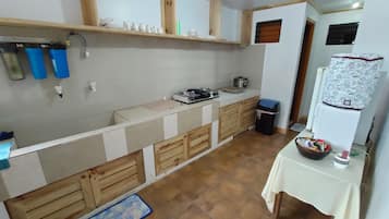 Fridge, microwave, stovetop, cookware/dishes/utensils