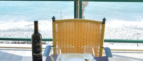 Perincian bahagian luar